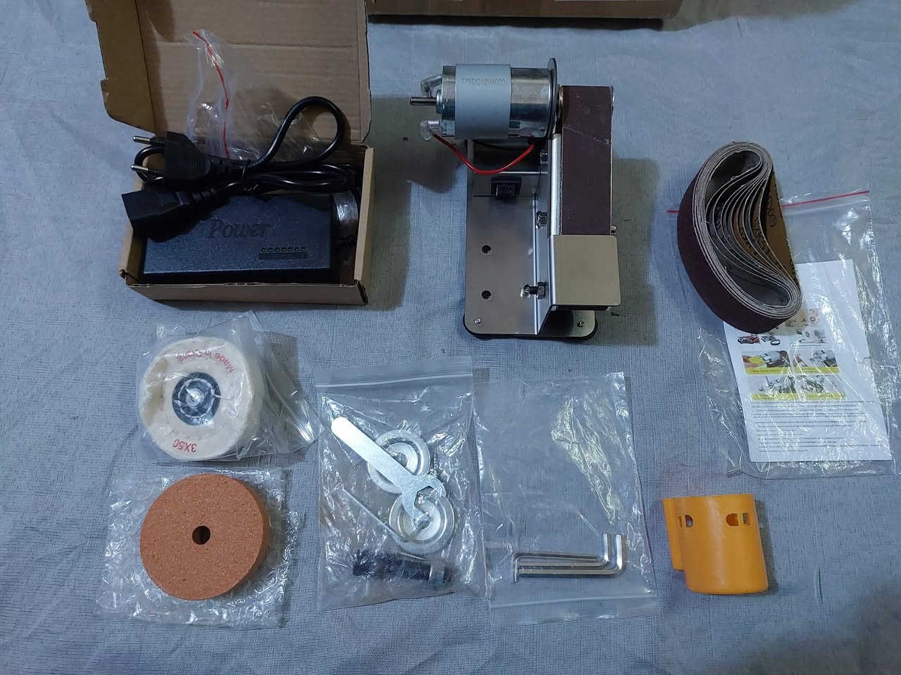 للبيع جهاز سنفرة ويا حجر جلخ و بوليش وبي سرع السعر ب 25


**إذا كنت صاحب هذا الإعلان وتريد حذفه لأي سبب، رجاءا أرسل رسالة إلى الدعم الفني**