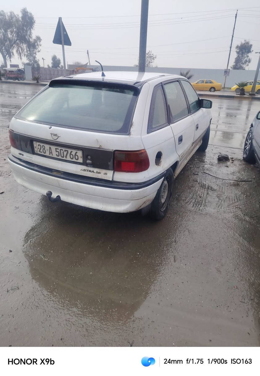 استرا محرك ١٦ موديل ٩٥ شاصي تكم سقف شرط ٣٤ وبيها مجال اني الشرعي الشراي يتصل
***********
***********
