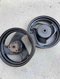 نواعم للبيع مكاني بغداد اعضمية ويل ماكس اصلي مكفول من عواج وبريك عل طخ...