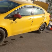 كيا ريو ٢٠١٢ امريكي السعر ٧٥ وبيه مجال التفاصيل هاذ رقمي ٠٧٧٠٢٧٤١٤٢٥