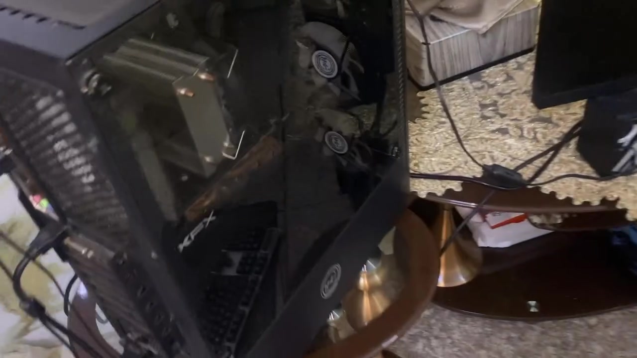 السلام عليكم من رخصه الادمن pcللبيع كدامك نضافتها 95/100
كلش حلوه بعدها بكارتونتها كلشي بل كارتونه يعني ماكو شي قديم كلشي مشتري جديد بل ألعاب تخبل استختامها كلش قليل ولسبب متوازي علا بيعتها
او افحصها وين متريد شخط مابيها
الملحقات :شاشه 144hz حجم 28
الملحقات: موس+كيبورد+بل كارتونه ممستعملات
الملحقات: سماعه محيطيه بل كارتونه+ سماعات ديجي هم كلشي بل كارتونه
الملحقات: وياها ديكور حايط كلش حلوه السعر: 650وبيها مجال بسيط
العنوان:بغداد السيديه ماعدي توصيل.
ومعه كل التوفيق ما تشتري لا تكسر.


**إذا كنت صاحب هذا الإعلان وتريد حذفه لأي سبب، رجاءا أرسل رسالة إلى الدعم الفني**