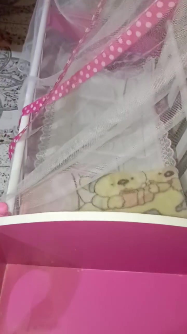 السلام عليكم ورحمه الله وبركاته عندي كاروك خشب لبيع ب30وبيه مجال


**إذا كنت صاحب هذا الإعلان وتريد حذفه لأي سبب، رجاءا أرسل رسالة إلى الدعم الفني**
