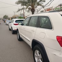جيب لاريدو 2011 وارد كلين بدون حادث داخله سرقه رقم بغداد للاستفسار الا...