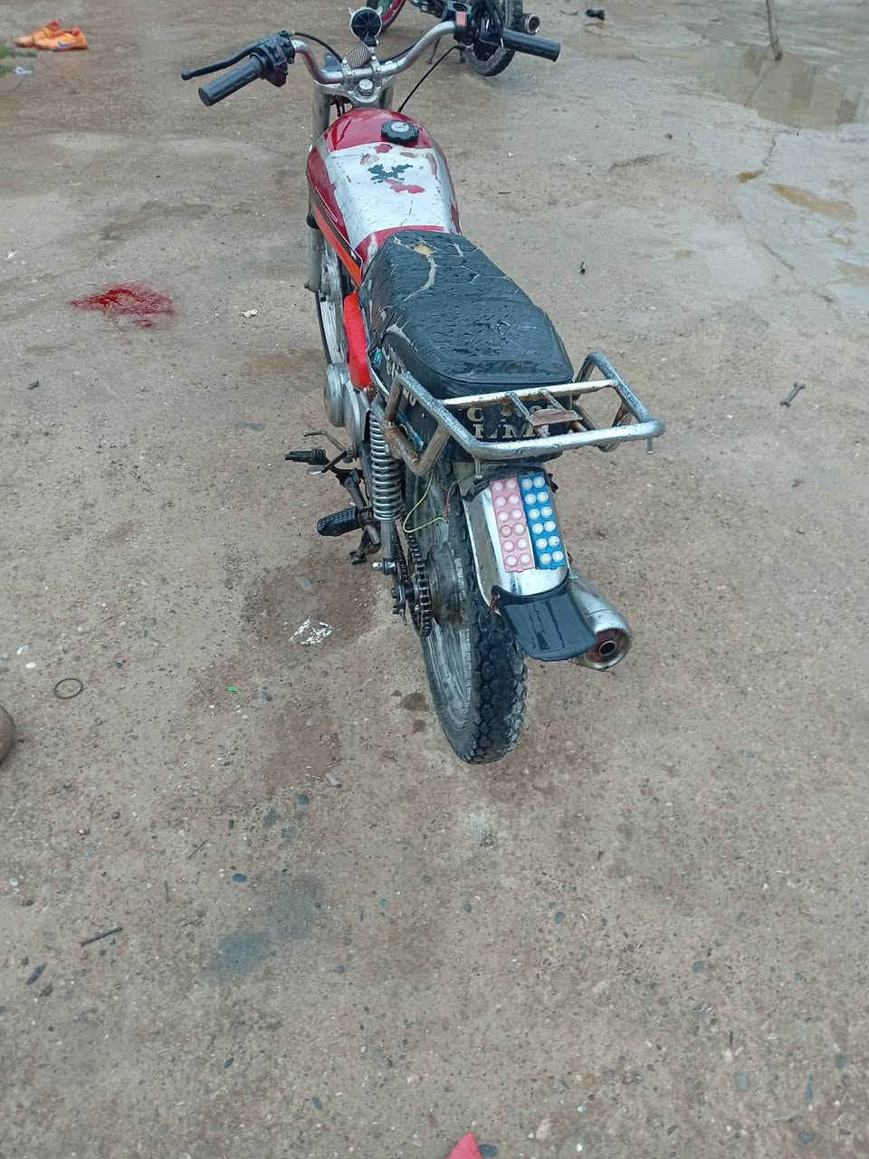 ماطور خمسه كير روبر محرك نضيف كهربائيات شغاله موديل 18 السعر 200مكاني الحويجه داخل لتصال ***********
