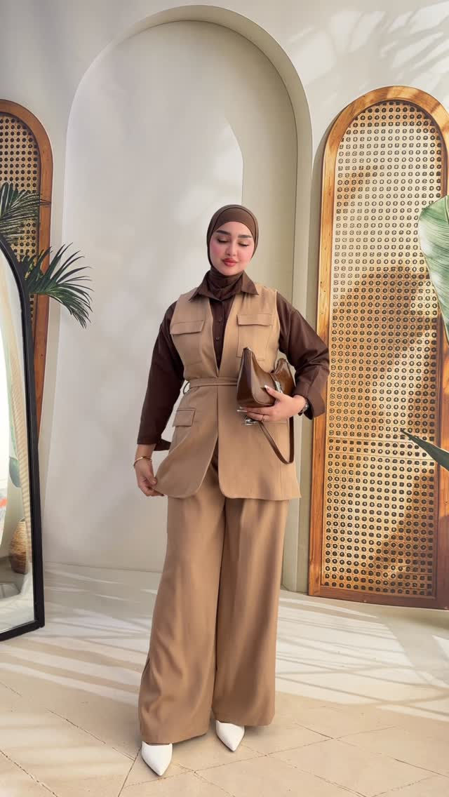 سوت متوفر ٣ الوان .
 #كسبلور


**إذا كنت صاحب هذا الإعلان وتريد حذفه لأي سبب، رجاءا أرسل رسالة إلى الدعم الفني**
