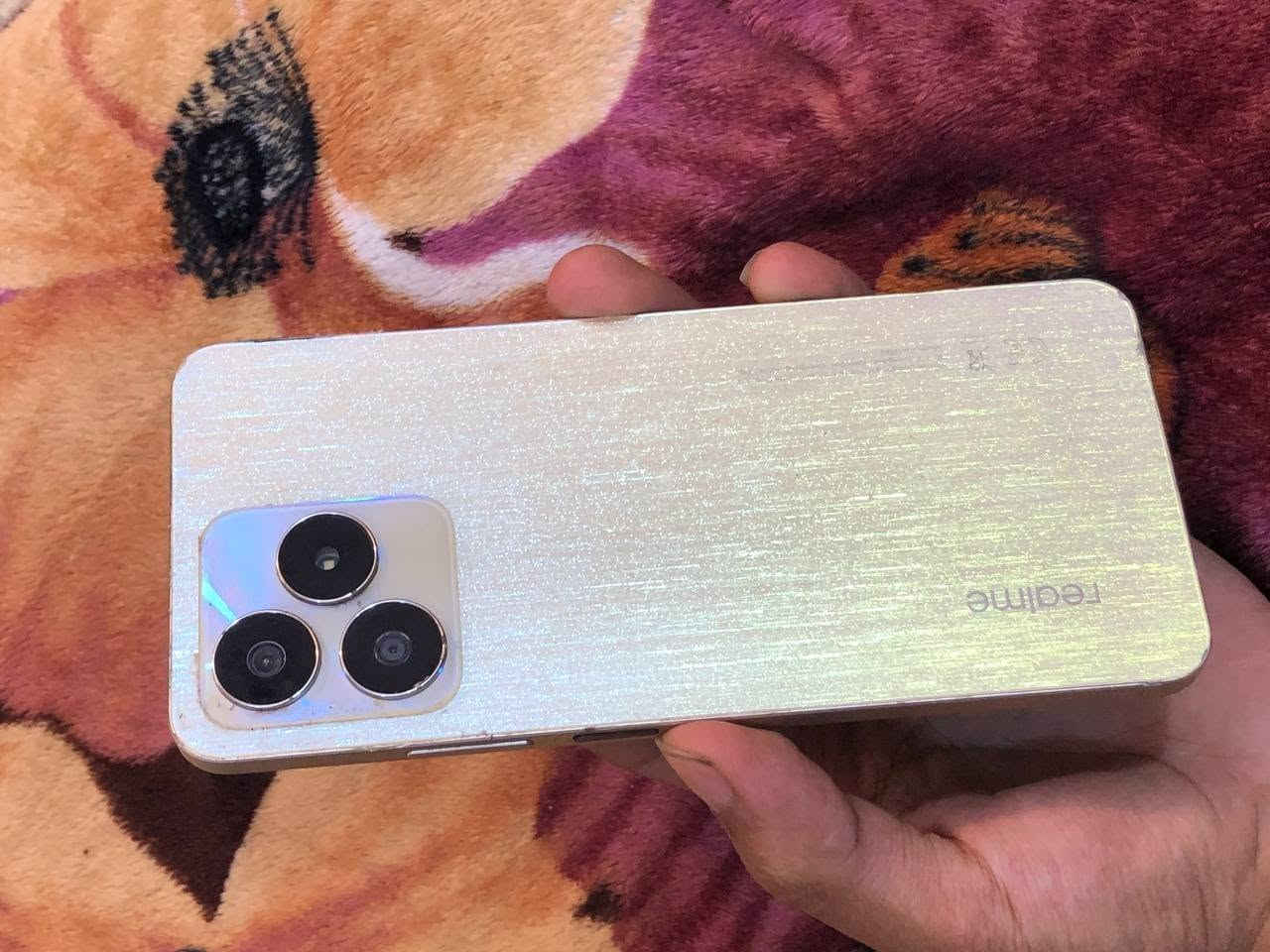 سلام عليكم
realme c53
للبيع 
نضيف ومكفول بي ضربه بالشاشه قويه بس ما مأثره عليه وشويه حراره مراوس بايفون لو للبيع سعره 100الف فقط قفل قفل قفل شراي تعال مراوس ايفون تعال رقم 
***********

