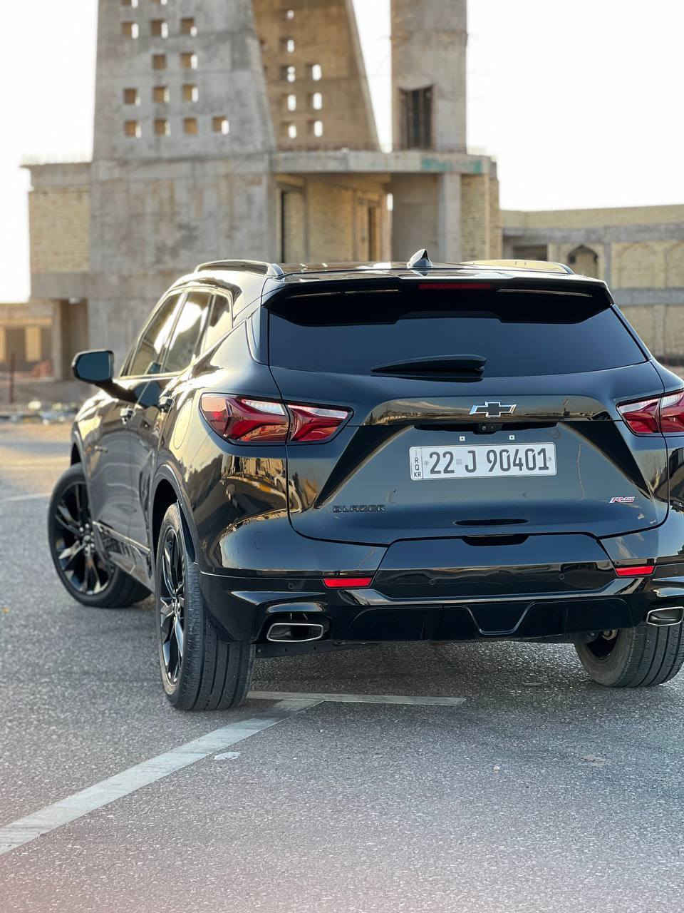 سلام عليكم سياره بلايزر موديل٢٢ فئه RS مكينه 6 سلندر مواصفاته فول عده البنوراما ضربته حافت البنيد مكاني كربلاء رقم ***********
