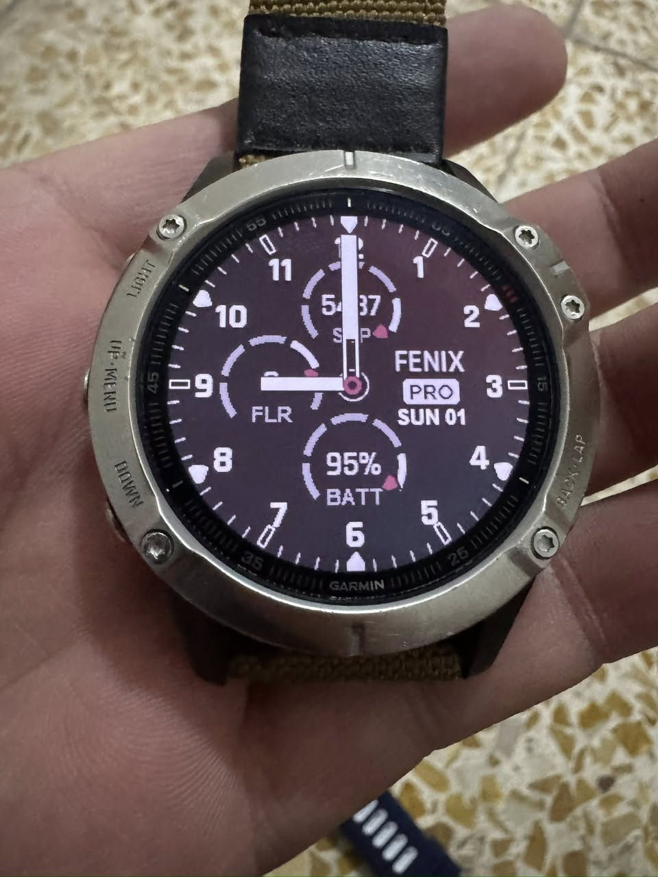 FENIX 6
فينكس 6 
نظافه ممتازه 
دبل سير وياها
كيبل شحن 
شحن 15 يوم 
السعر 225 
يوجد توصيل


**إذا كنت صاحب هذا الإعلان وتريد حذفه لأي سبب، رجاءا أرسل رسالة إلى الدعم الفني**