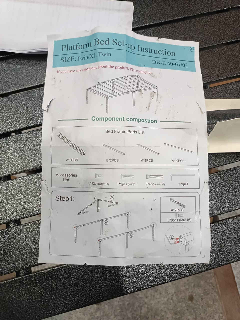 سرير قياس 95*195
ارتفاع 40 قوي


**إذا كنت صاحب هذا الإعلان وتريد حذفه لأي سبب، رجاءا أرسل رسالة إلى الدعم الفني**