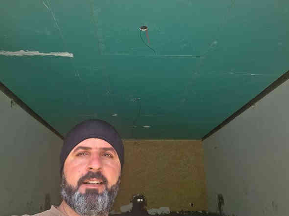 هل تبحث عن الجمال لبيتك  والمتانة  والضمان الحقيقي نحن عنوان لذالك ☎️(***********)
______________________________________________
عليك الاختيار وعلينا التنفيذ يتم الإنجاز بجهود مهندس الديكور 
             ((   عبدالرحمن المياحي  )) 
____________________________________________
العنوان ذي قار قضاء الفجر قرب حسينية الهواشم 
علاء غني لبيع مواد الديكور واللاصباغ 
الاتصال على ((  *********** ))
