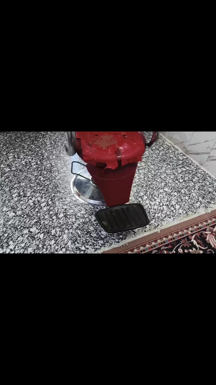 موجود كرسي 💺 حلاقه البيعه مناسب
ميسان اكميت ***********
