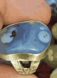 بسم الله
الي يريد محبه فول هاذ مفول 
سليماني شرط خام قديم 
مامجروخ بس اللون كفايه 
معطف  اللون راحه نفسيه 
فضه عراقي يدوي ٩٢٥
٣٠  الف مع التوصيل جوه البلاش 
***********واتساب
