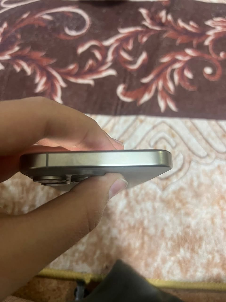 ايفون15 برو ماكس شرق اوسط
شرق أوسط

اقرا تفاصيل كامله وتعال هلا بيك 

مكفول ل تلفون وتفحص  يم المندوب 

تلفون فقط لشريحه الفعليه واكفه 

ولالكترونيه شغاله طبيعي 

🔹 شبه جديد، استخدام خفيف جداً

🔹 بطارية قوية 98% 🔋

🔹 كامل أغراضه: باكيت + شاحن أصلي 📦

🔹 كاميرا ممتازة، Face ID شغال 100%

🔹 نسخة شرق أوسط بدون أي قفل

📍 المكان: واسط - الحي - حي الزهراء 

🚚يوجد توصيل ل جميع المحافضات 

تكدر تجيني للمحل او ادزلك ل تلفون توصيل تفحصه وتكمله وتاخذه 

نظام العربون ثابت 25

سعره قفل 525

ايي ستفسار خاص


**إذا كنت صاحب هذا الإعلان وتريد حذفه لأي سبب، رجاءا أرسل رسالة إلى الدعم الفني**