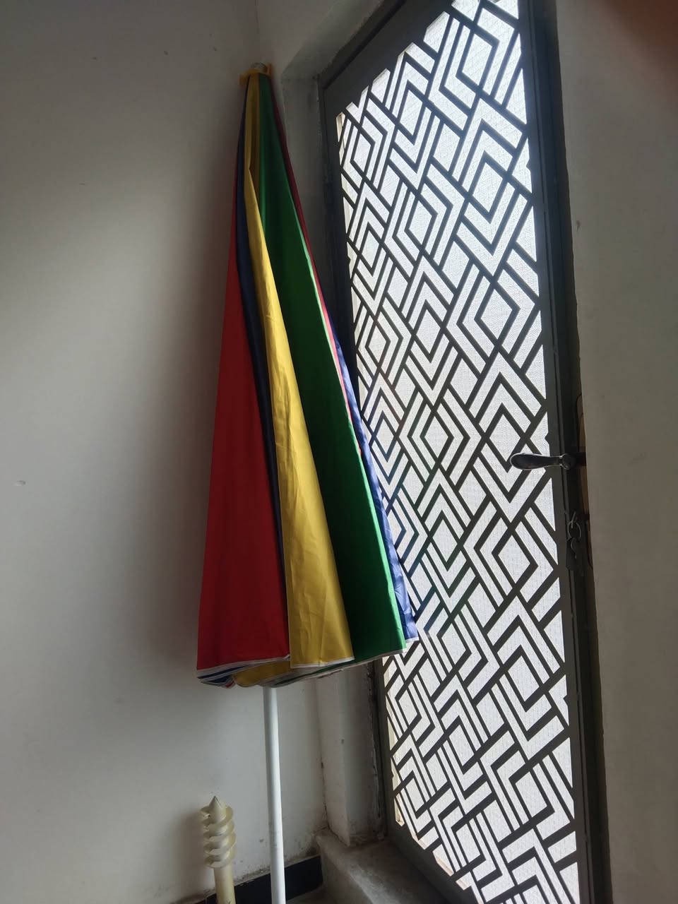 مظله شمسيه تفيد الحدائق والبسطيات السعر ٣٠


**إذا كنت صاحب هذا الإعلان وتريد حذفه لأي سبب، رجاءا أرسل رسالة إلى الدعم الفني**