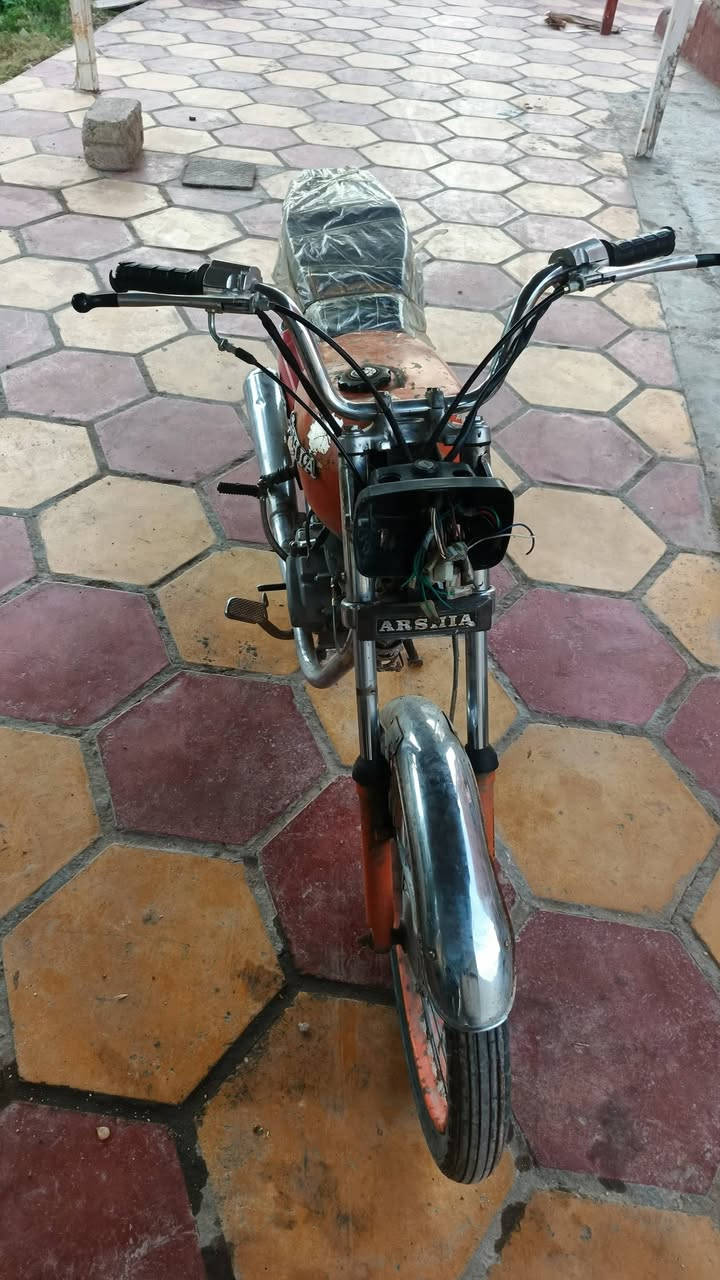 السلام عليكم ارشه2016 مكينه خير من الله تخبل دراجه مرتبه ونضيفه اليريده يتصل***********
