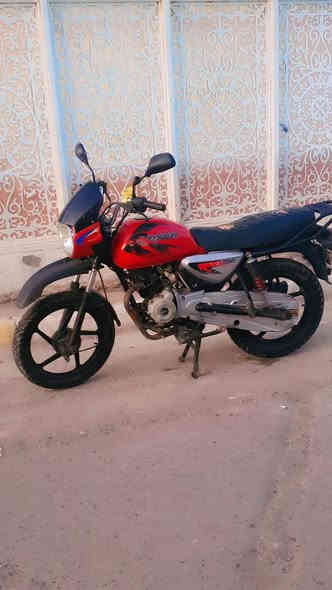 سلام عليكم بوكسر مديل 18 كير محرك خير من الله دراجه نقصها باتري عنوان بغداد حسينيه الراشديه سعر 650 رقم *********** ملاحظه مكلف بل نشر
