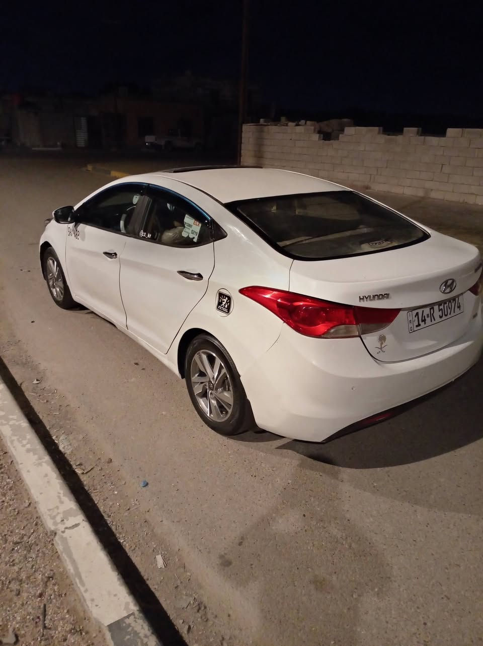 النتره وراد خليجي فتحه كامل مواصفات ماعده بصمه مكينه وكير كفاله 1800 حداديه تبريد تمام السعر 92 رقم بصره مكانه بصره سنويه 28 رقم الهاتف ***********
