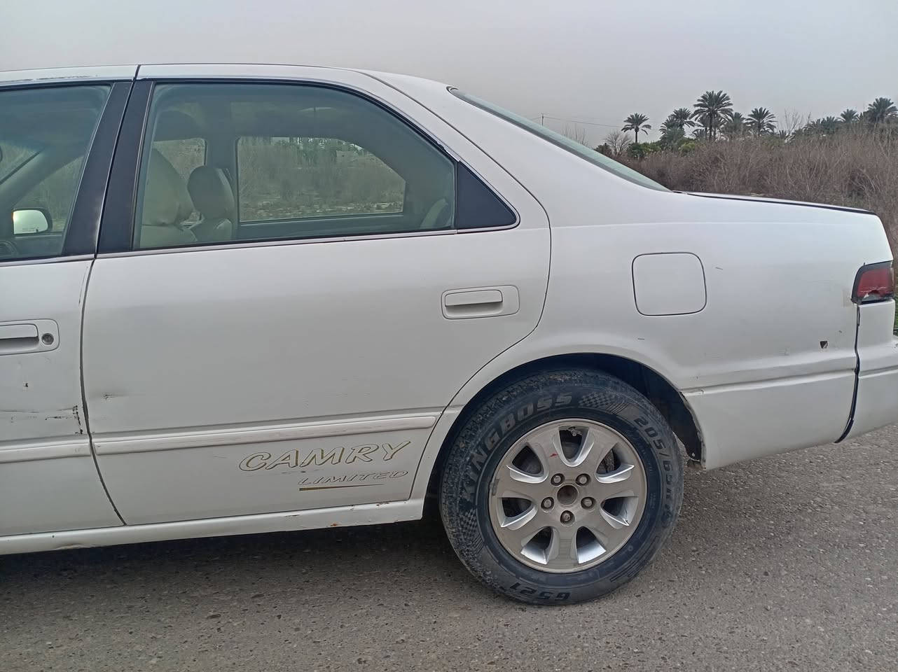 السلام عليكم ورحمة الله وبركاته 
كامري  موديل 2000 وارد امريكي السياره مصبوغه حزام محرك تبريد تخم تاير جديد كير كايم السعر ٦٥ وبيها مجال مكان السياره الضلوعيه  ***********
