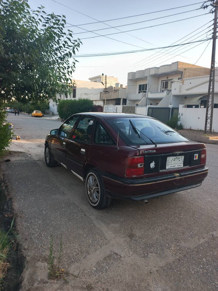 أوبل فكترا موديل ١٩٩١ رقم كركوك سنوية مشروع وطني لغاية ٢٠٢٧ شرط تحويل  ***********  ----  ***********
كير عادي محرك 20 ..... كوبون بنزين ⛽ موجود كير ومحرك شرط لاصرف لابخار صدر شرط تايرات شرط كهربائيات كلها شغال دواخل كلش نظيف استيرن باور قفل مركزي سعر ٢٩$ وبيها مجال سياقتها يخبل بيها جامرلغ واحد بدون دواخل شراي اتصل بالرقم مكان سياره كركوك والرقم كورك بيها واتس اب وفايبر وتلكرام كركوك, العراق
