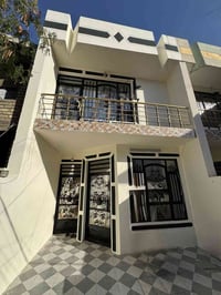 للبيع دار سكني نظيف ومرتب جداً، جاهز للسكن مباشرة، في موقع مميز:  📍 كف...