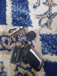 مطار شحن 25 مستخدم شيء قليل السعر 800 وبي مجال بسيط 07808274646