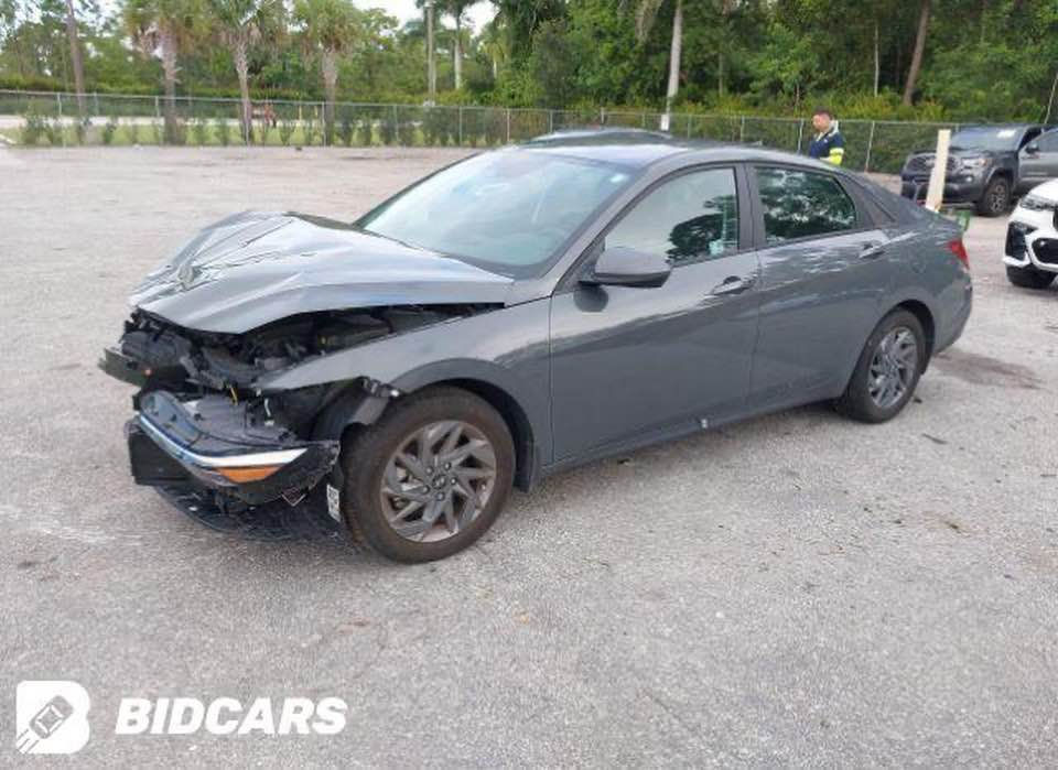 النترا 2024
واصل ميناء 115$
مصلح بدون كمرك 

ترهم حره 
ترهم شهداء 
حجز عربون لحين الوصول

معرض الـحمدي لتجارة السيارات 
عبدالله الـحمدي *********** 

رابط كروب الواتساب https://chat.whatsapp.com/E5bOEsUf0k8BCgbHdkPDBn
