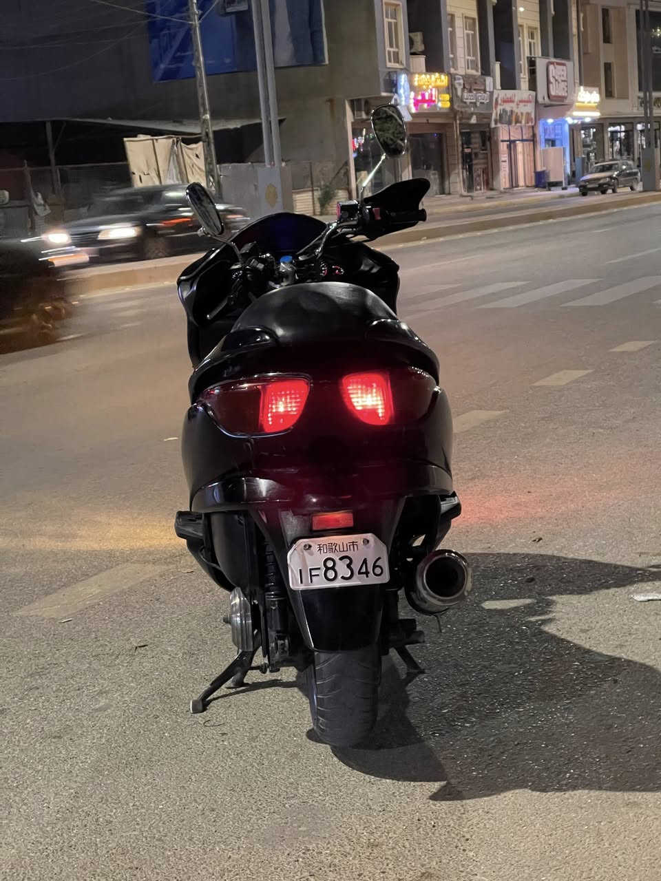 السلام عليكم للبيع دراجه فورزة 09 موديل 2006  بومه عميه كهربايات كلها شغاله مكينه فول كزوز رياضي ايبي اس شغال حساس ستانه شغال تايرات كلش نضاف دراجه حلوه مال جناي وسعرها مناسب (بدوون اوراق ) يرادلها شوي ترتيب 
مكاني الرمادي قرب حجي زياد السعر 600 او بيها مجال ***********
