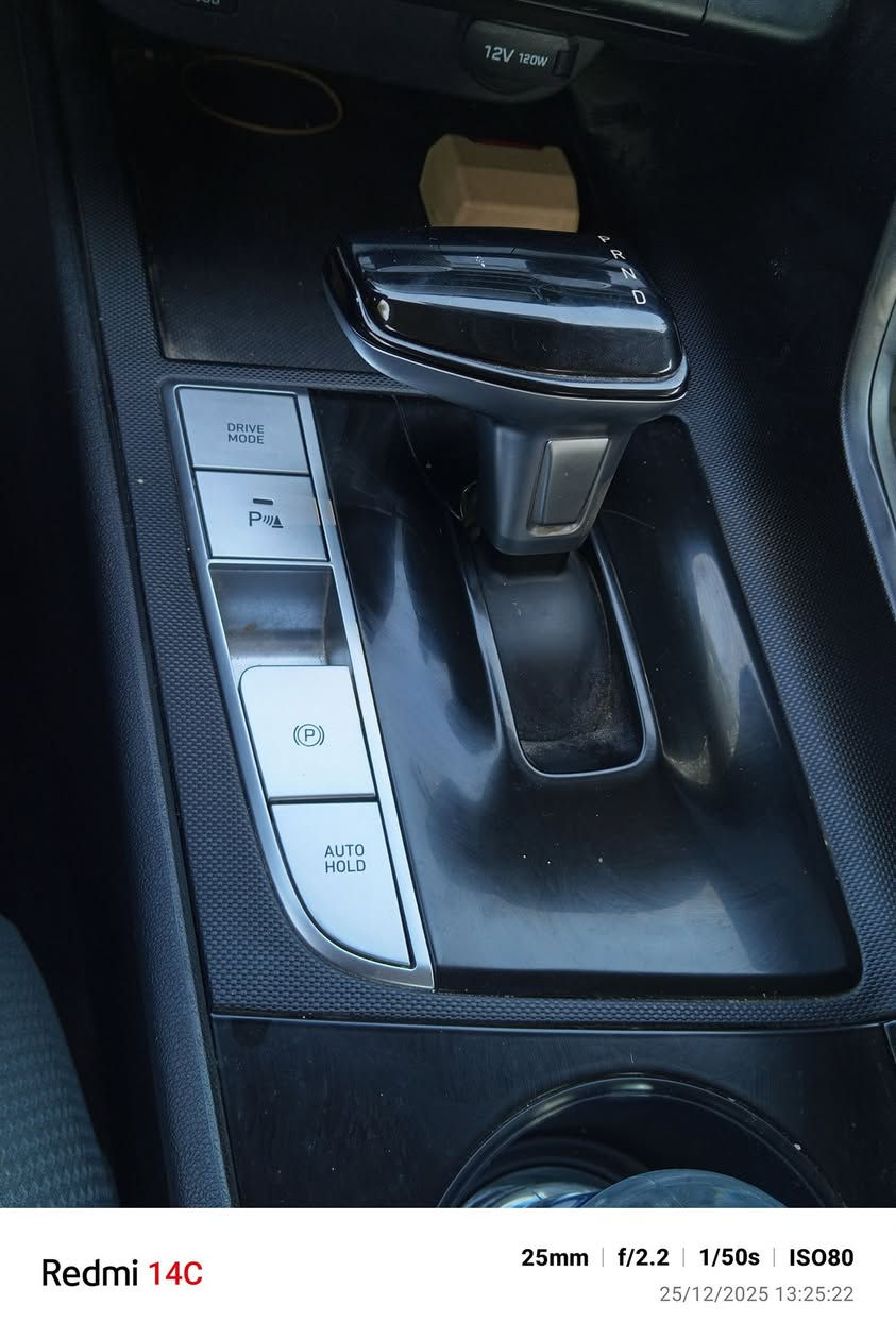 السعر 138
النترا 2024 خليجي تجميع الصين ماشية 27
 سقف سلايد ،بصمة تشغيل، اوتو هولد
وضعيات قيادة/ سمارت ،كومفورت،ايكو، سبورت
محرك 1500 دوش دبل نوزل
مكان السيارة قضاء كلار /السليمانية
0772969051


**إذا كنت صاحب هذا الإعلان وتريد حذفه لأي سبب، رجاءا أرسل رسالة إلى الدعم الفني**