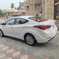 ٢٠١٥ • ٢٠٠٠٠٠ كم • فول مواصفات