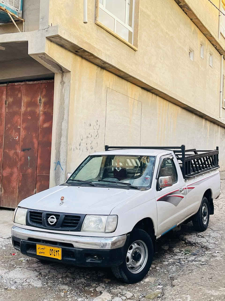 نيسان ارم پلاستيك هه ولير 2001
يه ك پارجه ي هه يه شوينن كؤيه .
***********
