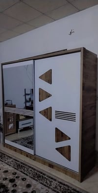 غرفة شبابي • منفصل ٢ • ميز مراية