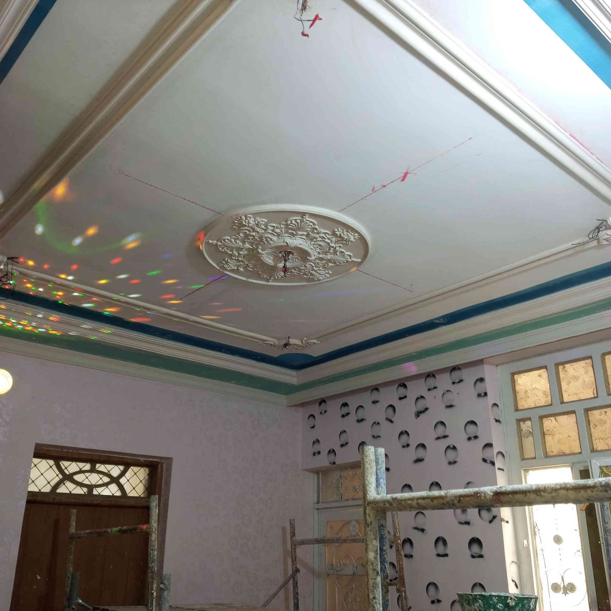 سلام عليكم حبايب طبعاً نعمل الجميع الديكورجبس بورد والملكي المغربي والسقوف الثانويه هذا جزء من عملنه الديكور 🔨🔨
"اسعار مميزة كرسته وعمل بسعار مناسبه العمل العنوان #الانبار اي استفسار تواصل  الخاص اوعل الهاتف/***********
و بأسعار مناسه للجميع
