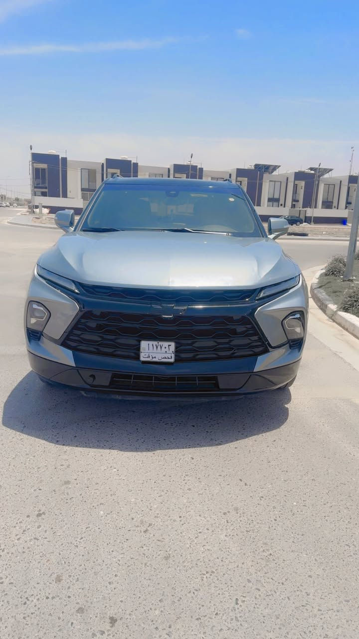 بلايزر موديل 2023 فئة   RS  (  أعلى فئة ) فول مواصفات+ بانوراما+ و فورويل
#الضرر  : جاملغ امامي او بنيد
#الرقم : فحص مؤقت 

#المواصفات : 
 
▪️الموديل : 2023
▪️المحرك : 3.6L (ستة سلندر) ..4X4
▪️حجم الويل : 20
▪️لايتات زينون عالي وناصي مع حاجب LED
▪️بصمات عدد 4 للابواب مع بصمة تشغيل + بانوراما
▪️كامرات محيطية برؤية 360 درجة
▪️رادار امامي مانع تصادم
▪️حساسات الأنحراف عن المسار
▪️رادار جانبي (نقاط عمياء)
▪️كشنات السيارة جلد نيلي 
▪️تحكم فول كهرباء لكرسي السائق و الراكب
▪️كشن ذاكرة (خزن ميموري) لكرسي السائق
▪️شاشة الدشبول حجم كبير 
▪️تبريد قطعتين امامي وخلفي
▪️كشنات امامى تبريد و تدفئة 
▪️تدفئة لكشنات الخلفيه
▪️جنطة كهرباء
▪️تشغيل عن بعد
▪️سايد بريك دكمة
▪️سستم صوت BOSE 
▪️تحكم ستيرن جهتين بلوتوث وحاكية وكروس سرعة وتحكم صوت 
▪️نظام ABS مانع انزلاق

السعر المطلوب : 21/5مع مجال بسيط للشراي 
 
الاتصال على : ‭0772 363 2415‬
عنواني / كربلاء

اللي ميعجبه المنشور انريد منه الكلمه الحلوه ويعبره وانشالله تاخذ اغاتهه
