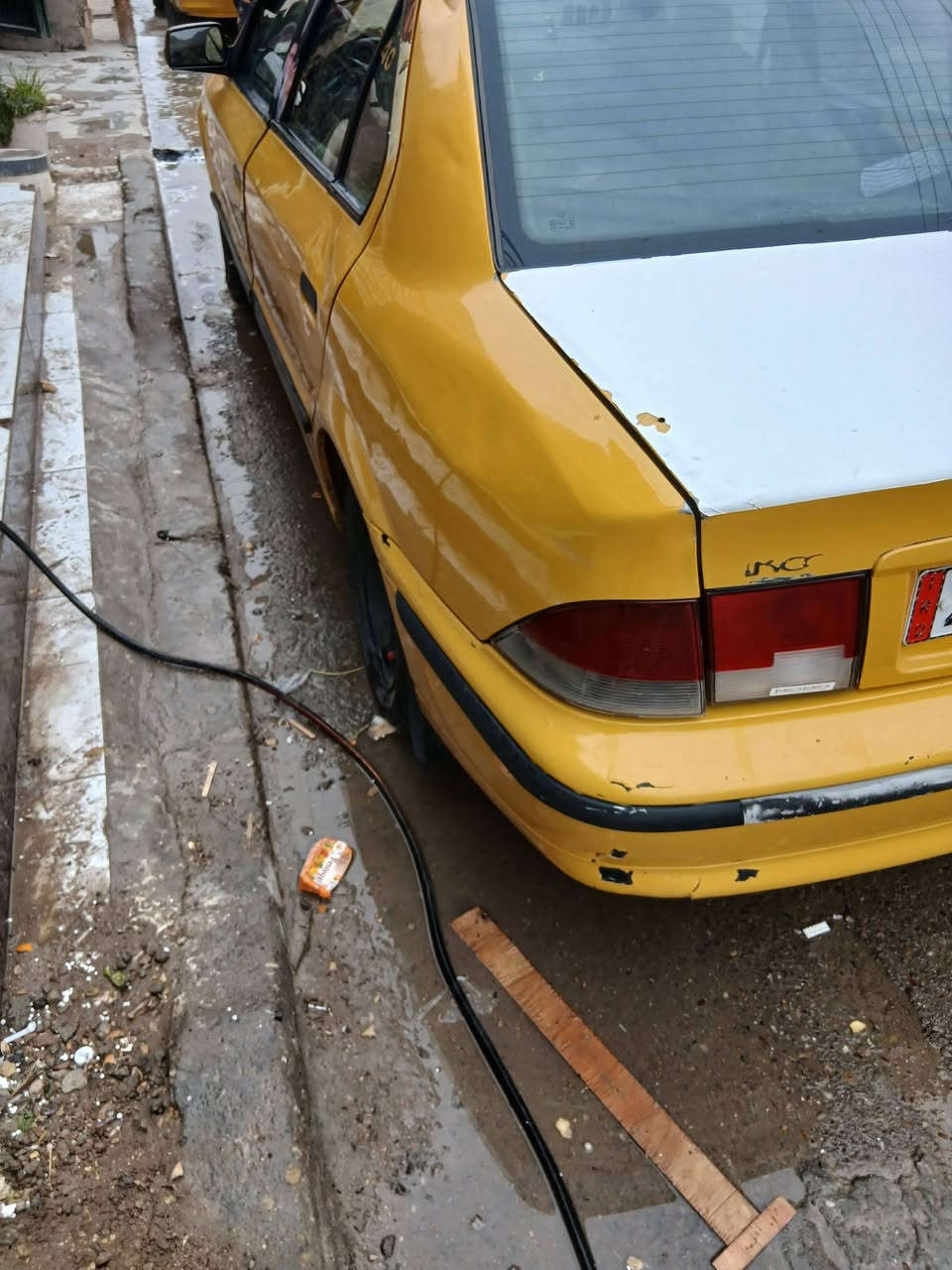 السلام وعليكم سمن 2011 رقم انكليزي
اخوان السياره شغاله تبريد كامل حداديه دبلات خلفي جديد
السياره مصفره كامل السعر ٣٠ ورقه بيه مجال السياره جاهزه للعمل متواجد  دائمن  ***********
