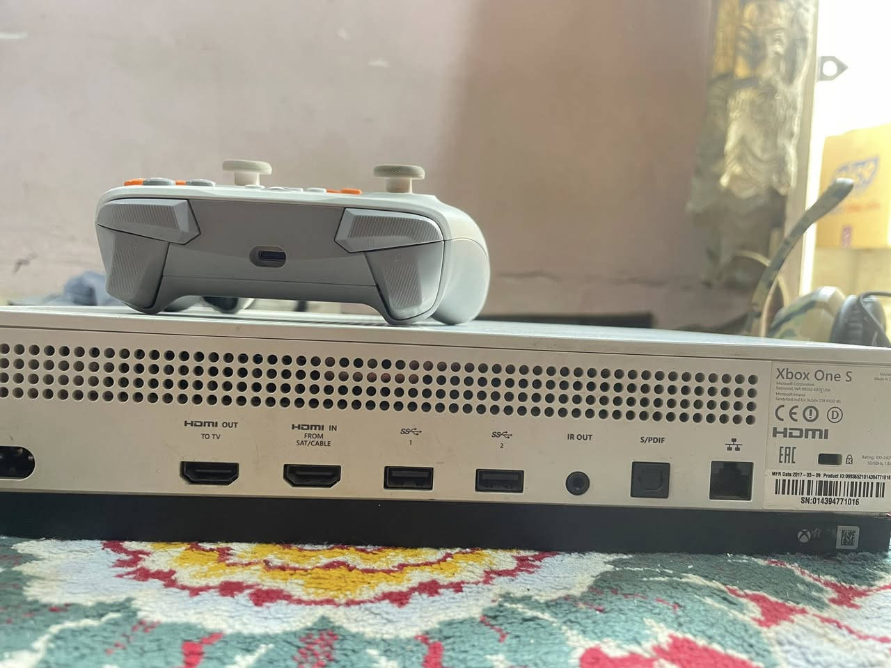 سلام عليكم اكس بوكس وان  لوك ستيكر ممفتوح واحد تيره  + كيم باس ابو شهرين + كيبورد وسماعه +يدات ثنين اصليات 

كامل ملحقاته السعر ٢٠٠ الف مكان بغداد البياع  موجود خاص


**إذا كنت صاحب هذا الإعلان وتريد حذفه لأي سبب، رجاءا أرسل رسالة إلى الدعم الفني**