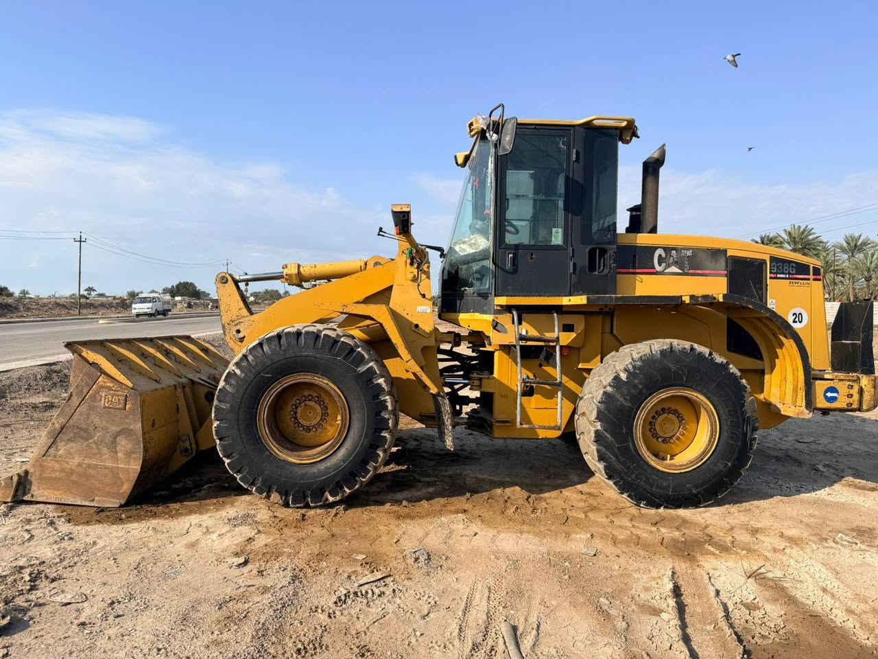 شفل كتر حجم ٣٨ موديل ٢٠٠٧ رقم سليمانيه
السعر 5 ونص وبي مجال 
صبغ البلادي  مابي اينقص 
***********
