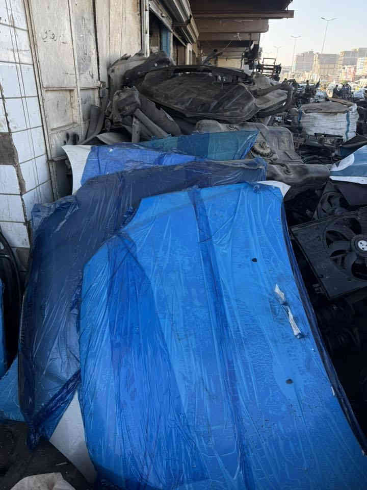 على بركه اللّه تم وصول حاويه محركات جميع السيارات الكوريه القديمه والحديثه سيارات فيرنه وريو كاملات كل قطع الغيار العنوان طالبيه مقابل كوفي المدلل للتواصل
*********** كاظم *********** نعوش
