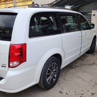 دوج كرنفان 2017 SXT للبيع رقم أربيل – هزة جديدة 2027  سيارة نظيفة جداً...