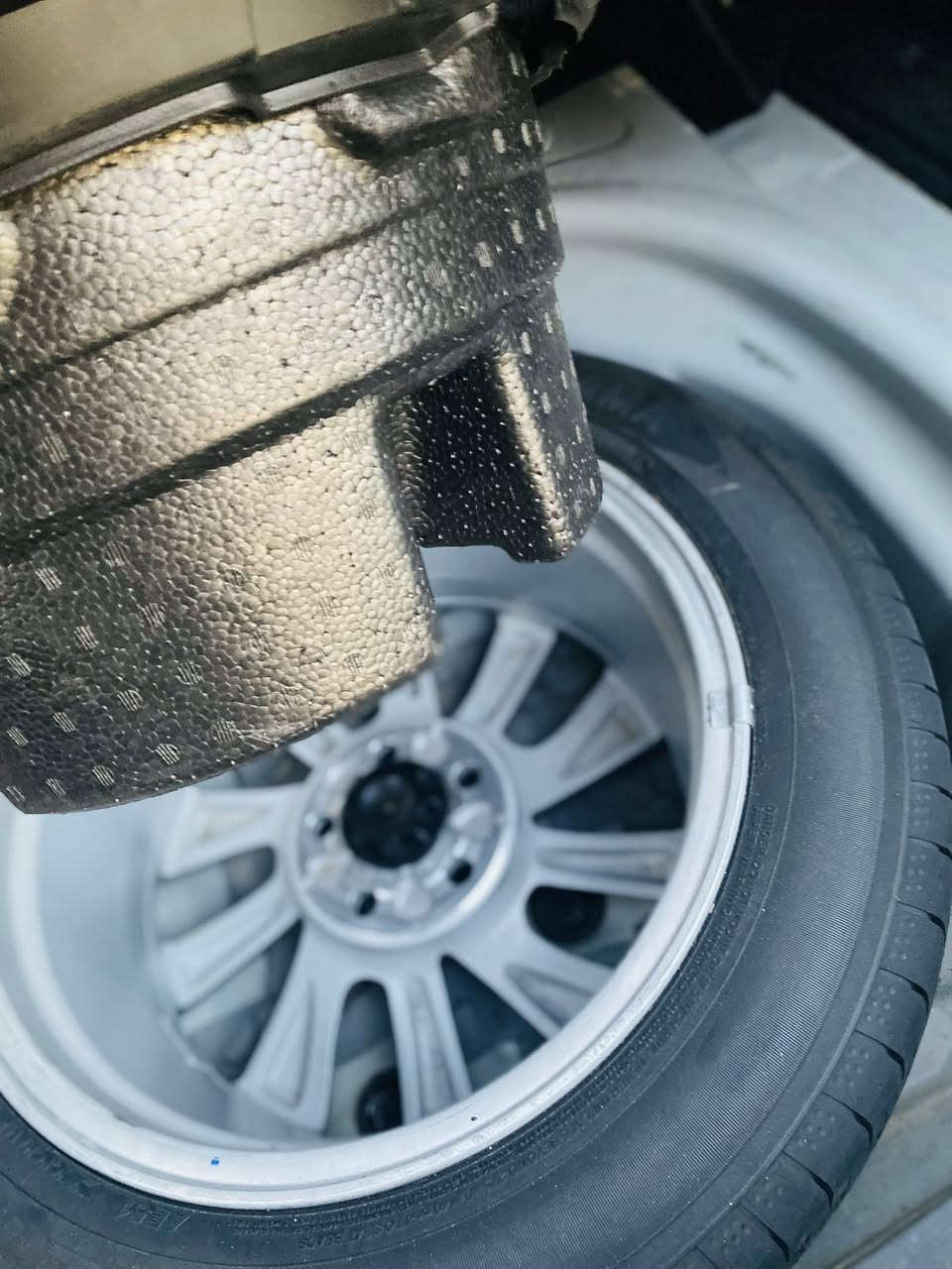 كامري 2022 خليجي شركة جيهان فئة LE السيارة رقم اربيل هزة وسنوية جديدة ماشية 110 كم السيارة مابيها اي نقص تخم تاير جديد وحدادية 💯 

السعر 210$

للاستفسار ***********
