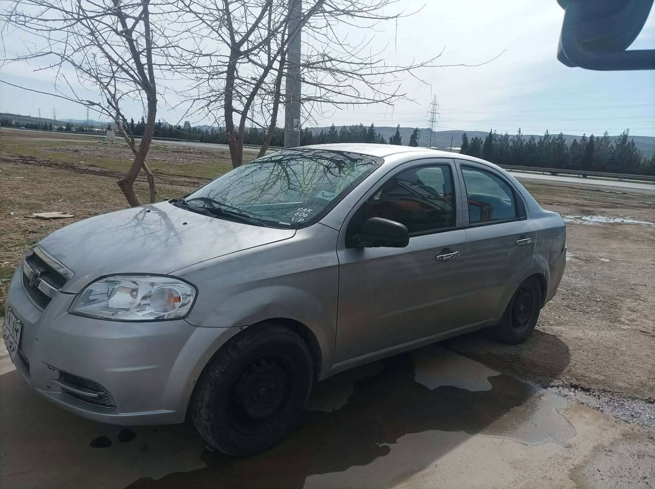 سلاو هاوریان ئەڤیو خوار هەمو بازار
2009
چوار پارچە بۆیاخ بە حیزام ئەیفرۆشین
رەقەم هەولیر
بی تەقە بی رەقە سەیارەی ماڵ
گیرو مەکینە بەشەرت
چوار تایەی تازەی بۆ بەسراوە
هەمو گیانی بەشەرت
خوار هەمو بازار بە پارەت بڕاوەیە
39$گەڵا
0775 538 69 68
