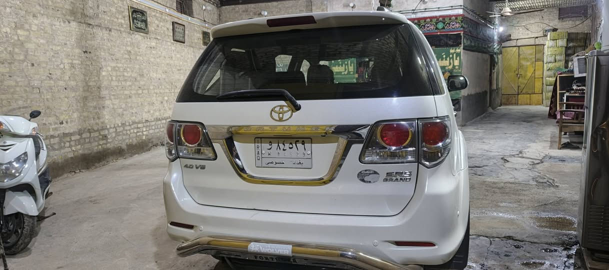 السلام عليكم فور جنر موديل 2013 سياره 7راكب 3قطع تبريد نضيفه جدا  رقم بغداد  تحويل مباشر للتواص  على الرقم ***********
