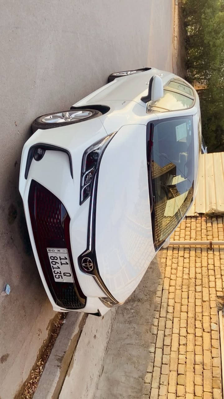 سلام عليكم
كورلا هايبرد 2024

شكل الخليجي 

مكفولة من صبغ ولباردفقد رصعتين صغار كلش

فول موصفات 

بصمه تشغيل 

بصمه ابواب 

سلايت شاشة كببرة 

كشنات جلد 

هاند بريك بصمه 

قيادة ذاتية 

اناره لد 

ماشية 20الف 

مكانها حي الجوادين شعلة 

سنويه بسمي 

سعرها 152

***********

وات ساب موجود
