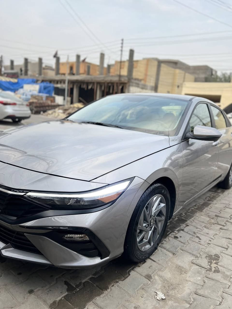 السلام عليكم
النترا  موديل 2025 هايبرد دخول جديد مرقمه جديد كامله لأخير 

سياره جديده ماشيه ١٢الف فقططط

جديده بمعنى الكلمه 

اشاير بل مري 

تحكم مقود جهتين

رادار 

هند بريك دكمه

نظام ايكو

تشغيل عن بعد 

كشن رياضي

ويل كب مو عادي 

مانع انزلاق 

رادارات 

حساسات 

مرقمه بغداد 

مكاني بغداد 

سعر 166 ورقه وبيه مجال 

*********** اتصل وبيك خير ودلل
