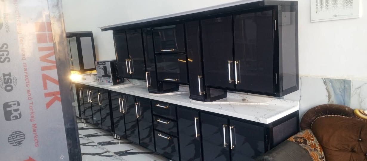 شهاب · العنوان مغربة شيشان ثانيه قرب صيدليه الواحه  ***********
