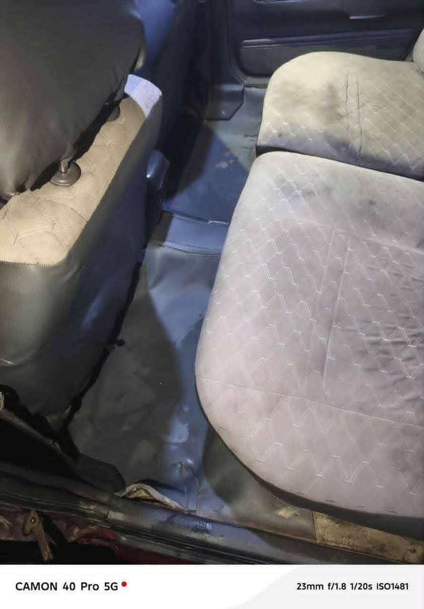 مازدا 626.  1991
8 بخ 
رقم نينوى   بأسمي  سنوية 26 كابون بانزين بيها 
مصبوغة عام جمالية 
كير ومحرك شرط لا صرف ولا نفخ 
طخم تاير جديد 
كهربائيات كلها شغالة 
باتري جديد
طخمها جديد 
السعر 32 وبيها مجال بسيط 
للاستفسار (***********)(***********)
