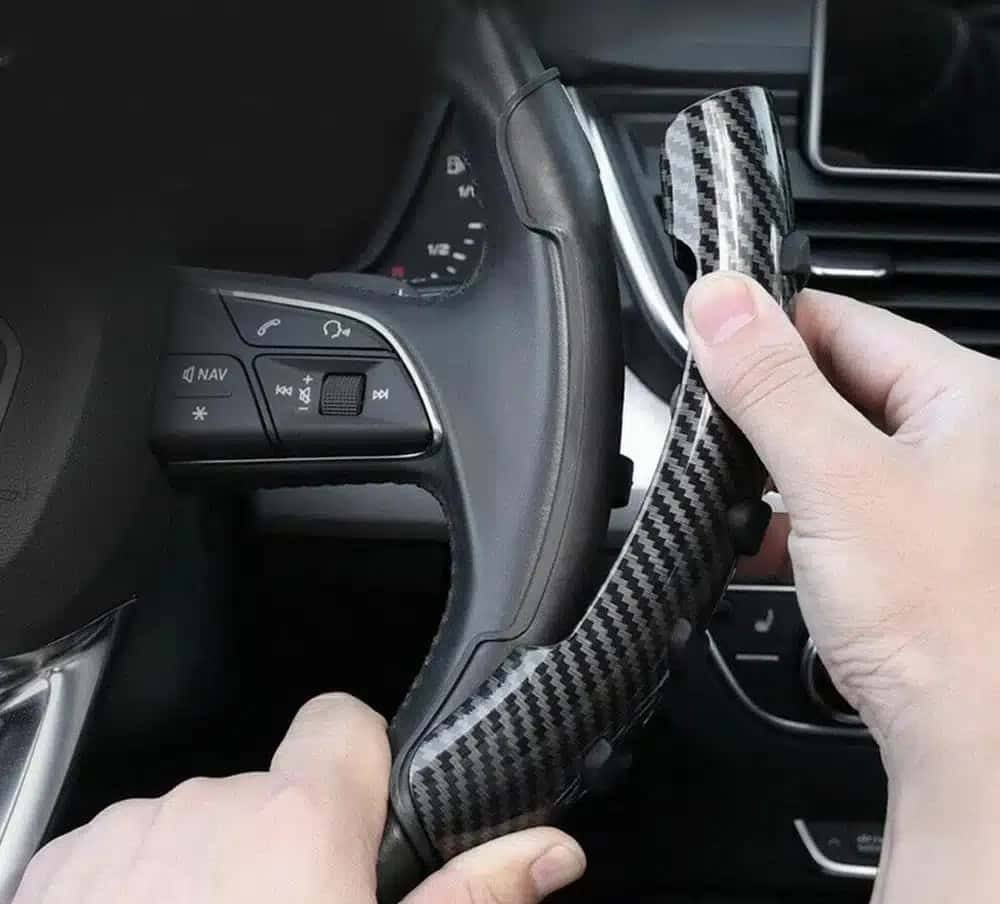 جتنه وجبة منتجات سيارات جديدة تتضمن
١-مثلث كشاف تحذير متعدد الوظائف
٢-شاحن فيتة للسيارة مع نشرة روز رايز
٣-حامل متعدد الوظائف للسيارات
٤-جك سياره عربانة
٥-طقم کفر دواسات سيارة رياضي
٦-نشرة اضاءة باشارة اليد
٧-قبضات مقود نصفية بنقشة
٨-قلم اصلاح خدوش السيارات
٩-عدة إصلاح الإطارات

و غيرهه هواي اشياء اي منتج تريدة اكتب اسمة بالتعليقات او راسل الرقم *********** 
ب[واتساب و تيليجرام] المنتجات كليهه علية ضمان سبعة ايام
