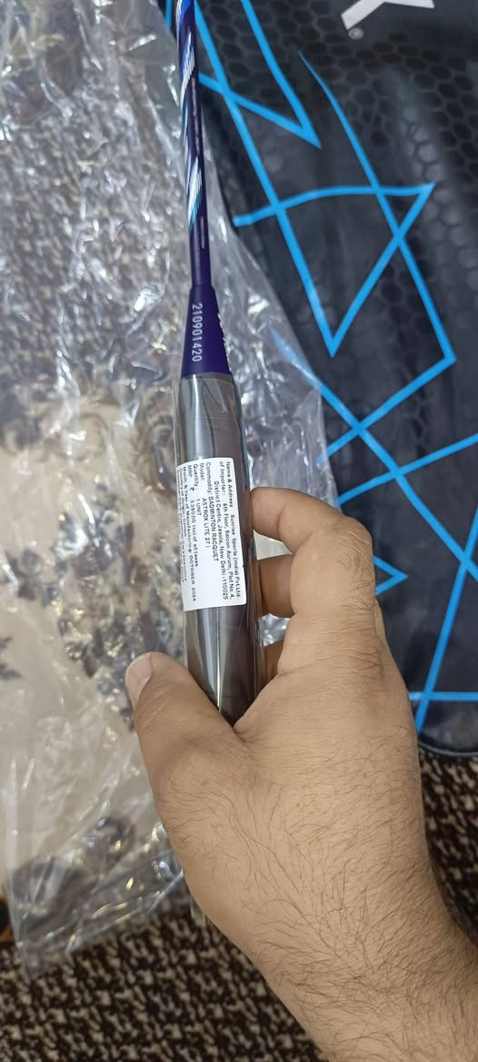 من رخصه صاحب الكروب .. لان الكروب تنس... توفر مضرب ريشة يونكس كلش حلوو ب 70 الف


**إذا كنت صاحب هذا الإعلان وتريد حذفه لأي سبب، رجاءا أرسل رسالة إلى الدعم الفني**