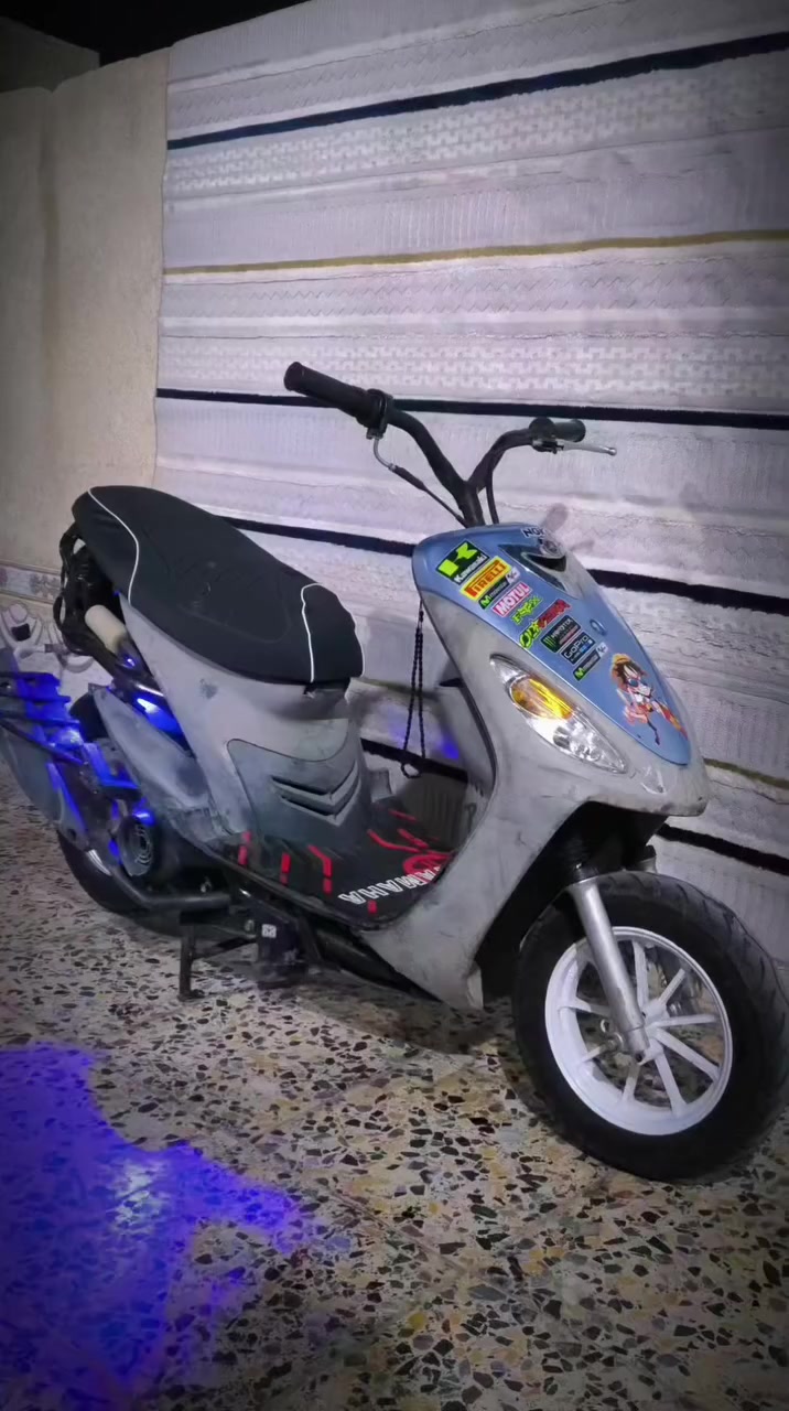 ٤٩ بلاديه مكينه خرسه مامفتوحه شوفت عينك هيج عل حطته بيه كلجات رياضي نكره سلف ٦٥٠ قفل ناقصه بس سله


**إذا كنت صاحب هذا الإعلان وتريد حذفه لأي سبب، رجاءا أرسل رسالة إلى الدعم الفني**