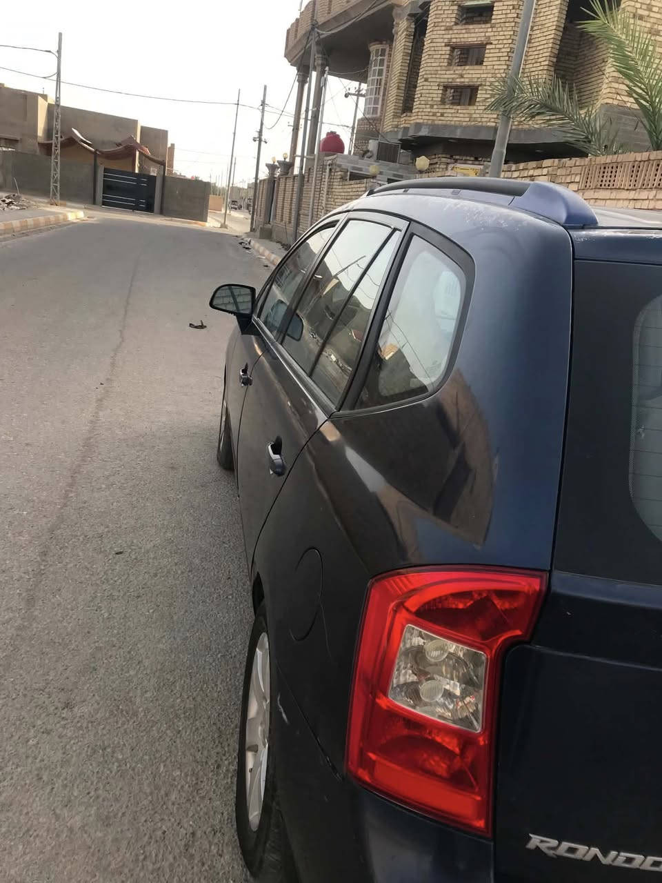 السلام عليكم كيا روندو ٢٠٠٧ محرك ٢٤٠٠بأسمي وارد بدون صبغ وبدون ضربه ماعدا الدعاميه سياره جاهزه تبريد حداديه رقم بغداد أنكليزي سنويه لحد ٢٠٢٧ للبيع مكان السياره ديوانيه 
ه   ***********
