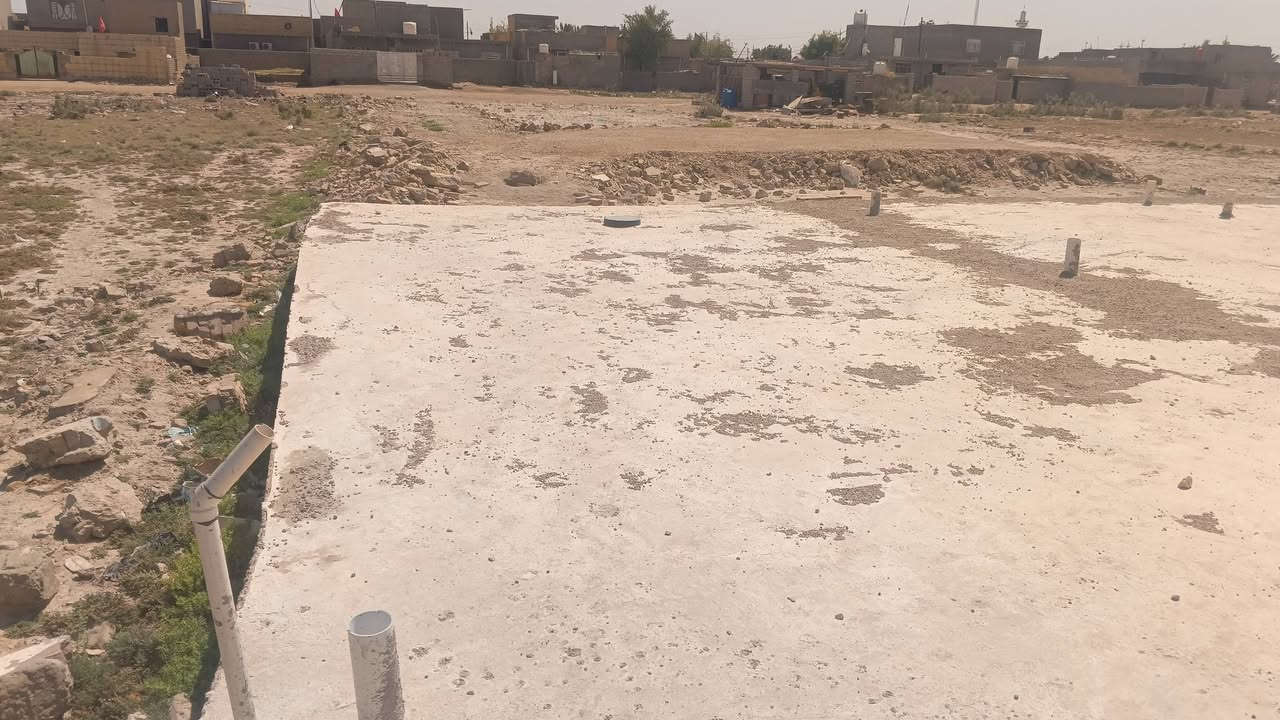 السلام عليكم نص دونم للبيع بيهه رفته بحي الحكيم الثانيه للستفسار ***********
